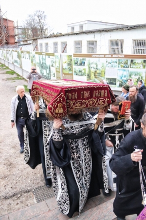 Утреня Великой Субботы с Чином Погребения Спасителя в Гуслицком монастыре