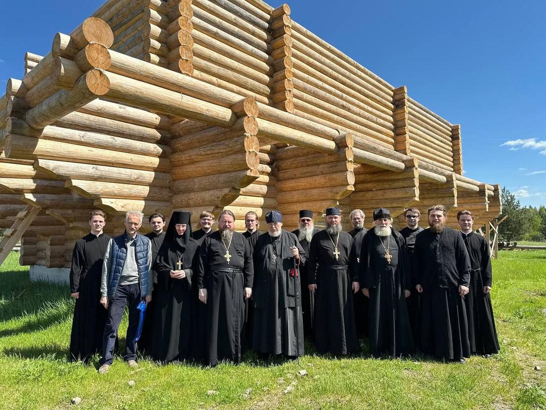 фото стройки храма